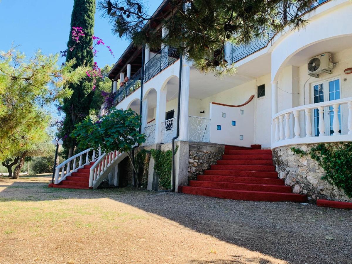 Residence Emarine Peschici Εξωτερικό φωτογραφία